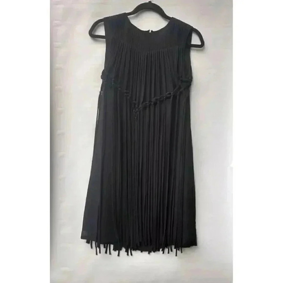 Tahari Arthur S. Levine Women's Black Fringe Teir Flapper Dress Sz 4 - Picture 1 of 9